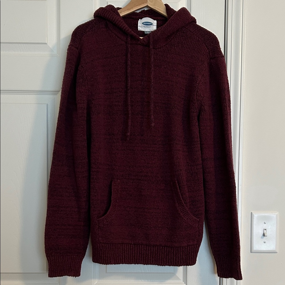 Old Navy Men’s Large knitted burgundy hooded sweater